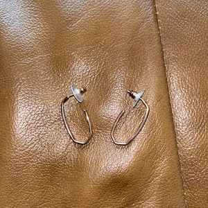 Kendra Scott Hoop Earrings in Rose Gold. Gently used!